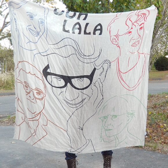 Yarnz 50% Cashmere - 50% Wool Square Scarf- Ooh La la - Picture 2 of 2